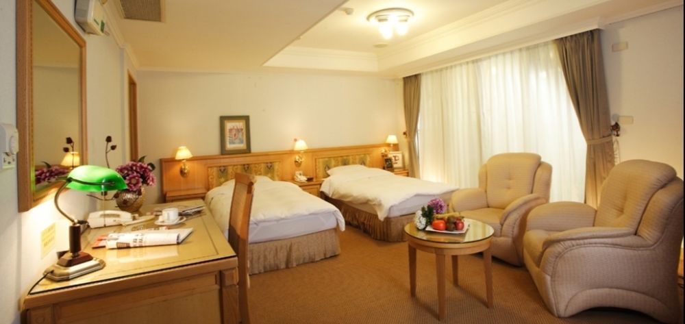 Kingdom Hotel Синьчжу Экстерьер фото